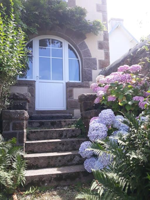 Maison - Villa Bord De Mer, Cote De Granit Rose Perros-Guirec Esterno foto